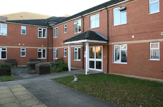 Swanholme Court - outside view of care home